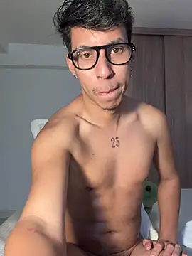 Jack_Frostt stripchat live cam model