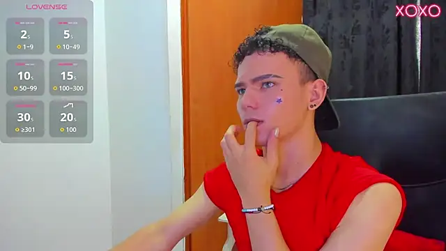 sebascuterouss stripchat live cam model
