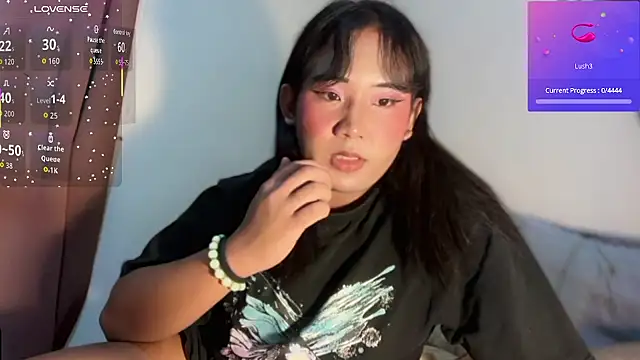 LadycummerXx stripchat live cam model