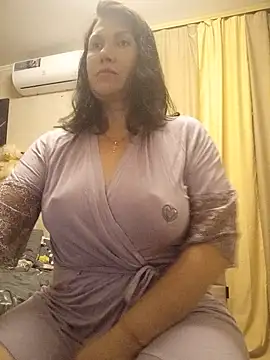 ROXOLANAA_SEXY stripchat live cam model
