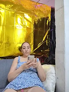 Mia_Novikov stripchat live cam model