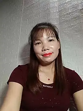 Gee_hot stripchat live cam model