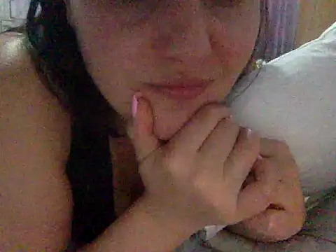 KetyLovee stripchat live cam model