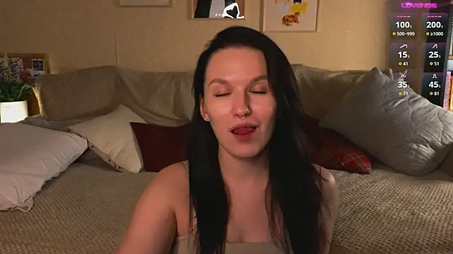 Val_lava stripchat live cam model