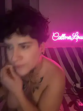 callmelouve stripchat live cam model