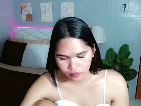 AlianaFord stripchat live cam model