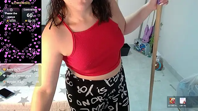soniafuckboobs stripchat live cam model