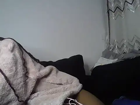 multi_sweety stripchat live cam model