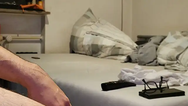 Alphapimmelchen stripchat live cam model