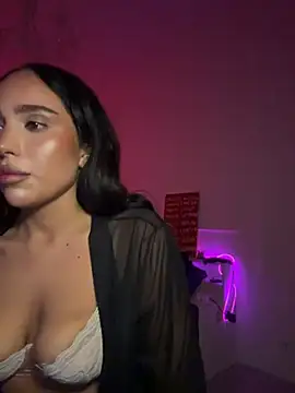 CardiSweetBaby stripchat live cam model