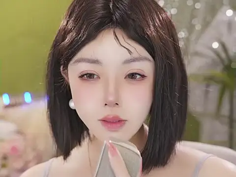 Qiaoqiao__ stripchat live cam model