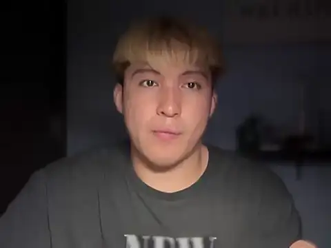 Kingdirtyfog stripchat live cam model