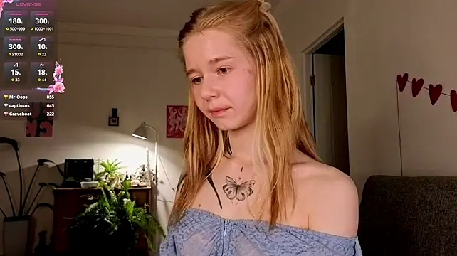 Austeja_Ona stripchat live cam model
