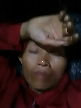 Nguyen_Emaa stripchat live cam model