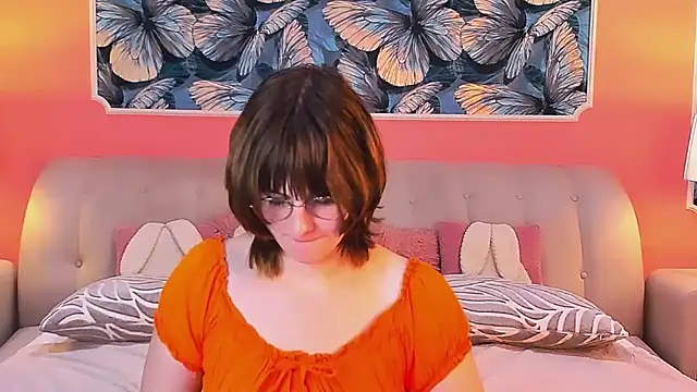 BEATRICE_LOWRY stripchat live cam model