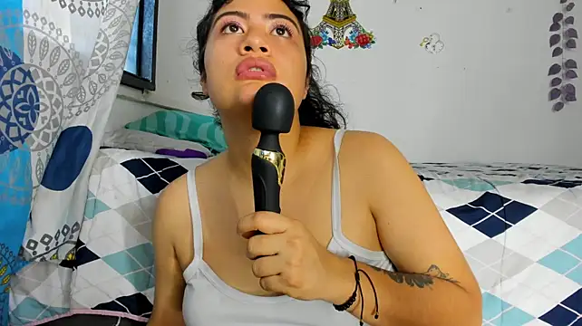 Natasha47520 stripchat live cam model