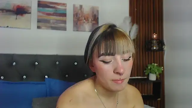 melodyygirl_ stripchat live cam model
