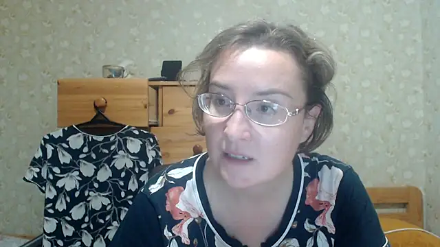 Smart_Rose stripchat live cam model