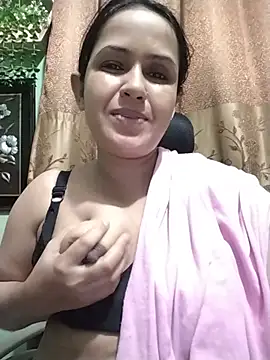 nil-pore-06-L stripchat live cam model