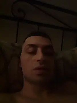 youngtrapboy stripchat live cam model
