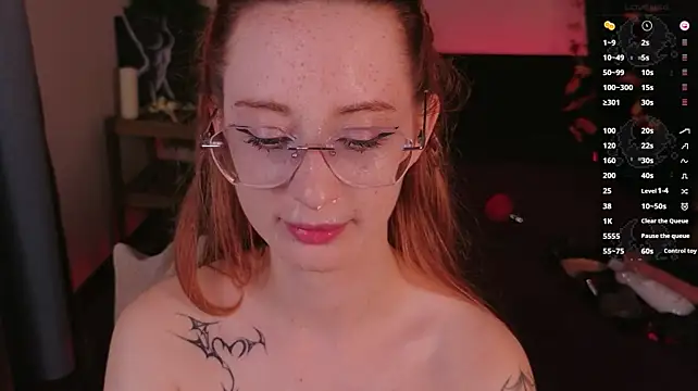 WICKEDEMBER stripchat live cam model