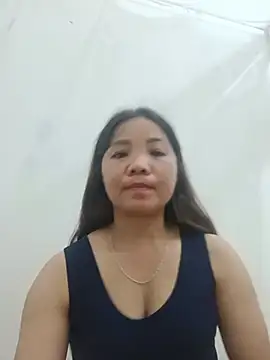 kittyplay2 stripchat live cam model