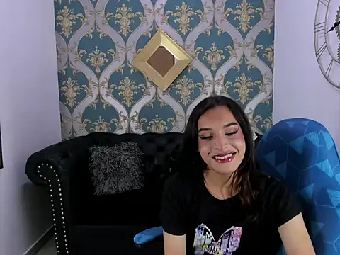 Amy_Blair__ stripchat live cam model