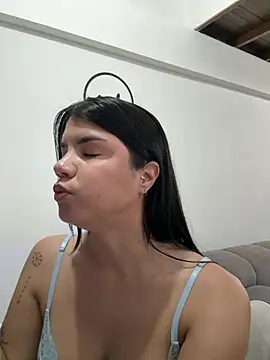 emma_lopes stripchat live cam model