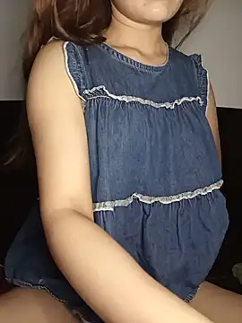 Ladygirl20 stripchat live cam model