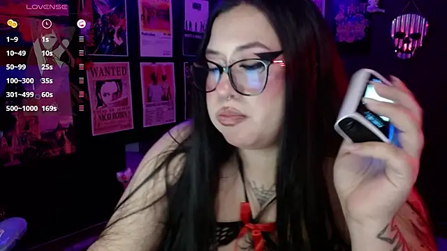 Ravendark_ stripchat live cam model