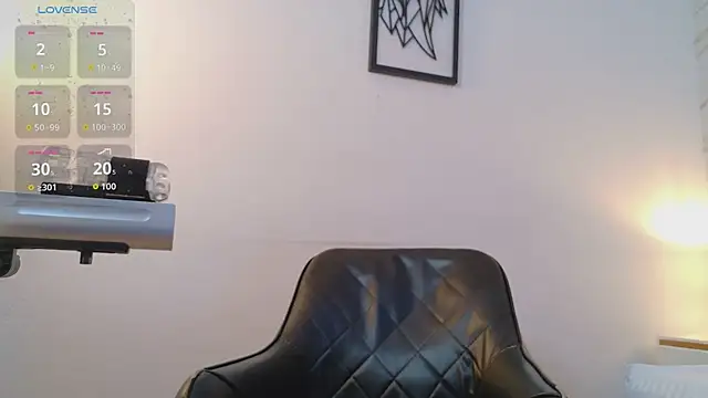 mathias_saenz stripchat live cam model