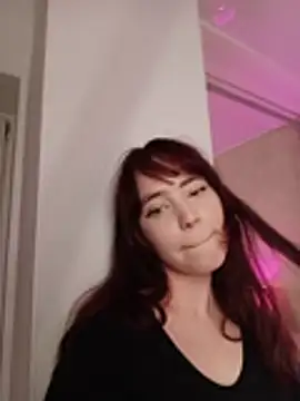 YukiNort stripchat live cam model