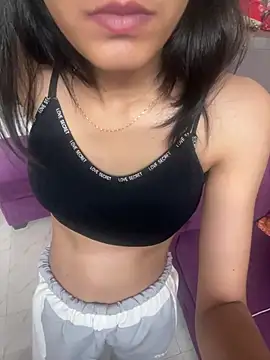 Komal_sharma- stripchat live cam model
