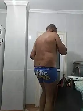juandi21cm stripchat live cam model