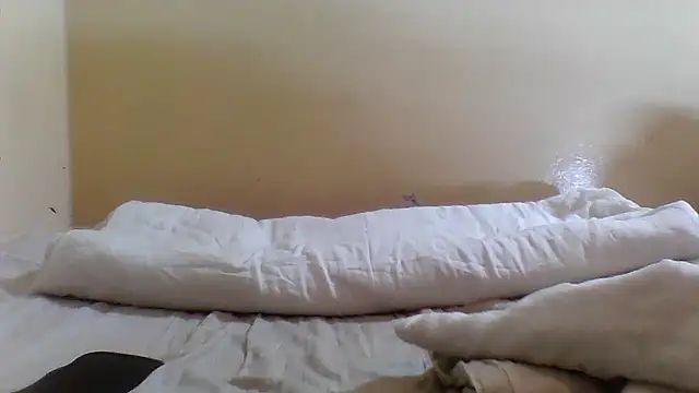 Relay1 stripchat live cam model