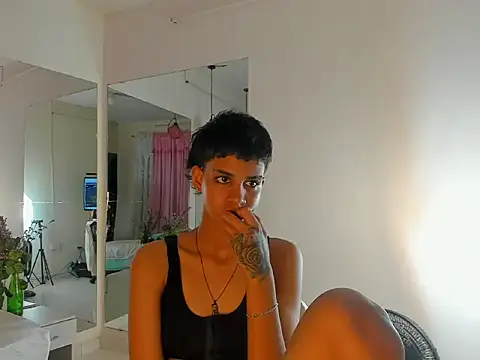 dayis118 stripchat live cam model