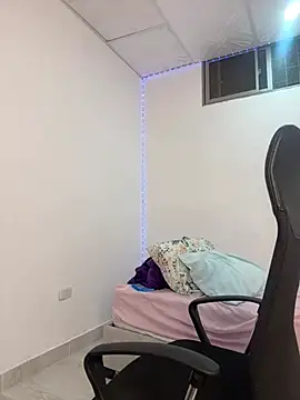 tracycum stripchat live cam model