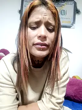 Lya_Ross19 stripchat live cam model