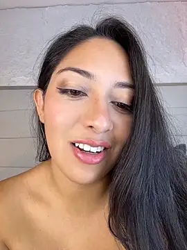 Victoria_salem stripchat live cam model