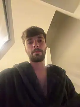 slimukteen stripchat live cam model