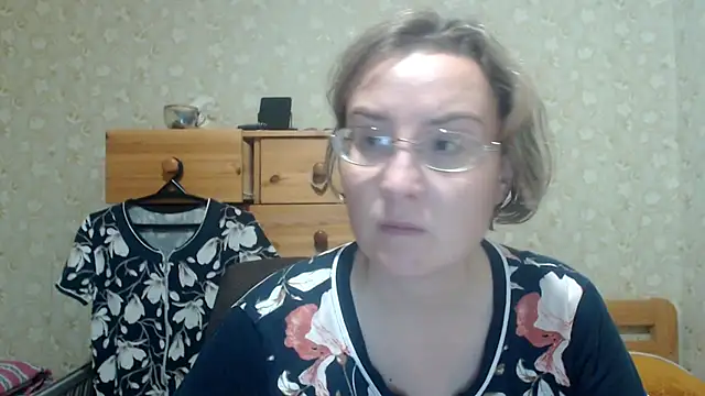 Smart_Rose stripchat live cam model