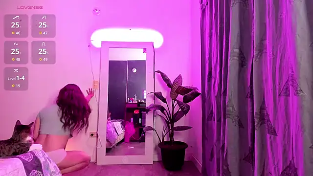 valen_thompson stripchat live cam model