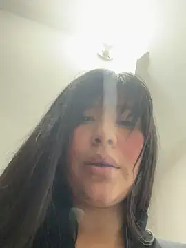 kim_monti stripchat live cam model