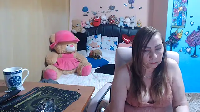 milfeddy_ stripchat live cam model