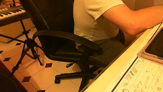 Apopi stripchat live cam model