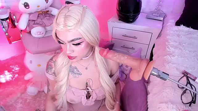 ZafiroMartini_ stripchat live cam model
