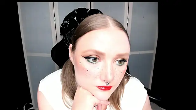 YourDyingBride stripchat live cam model