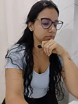 alanahot94 stripchat live cam model