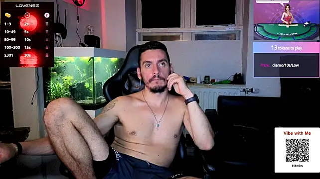 Rayzel_White stripchat live cam model