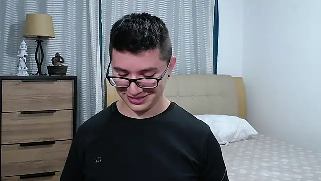 BlackFoXXX69 stripchat live cam model